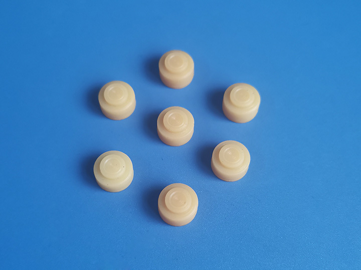 Three-way heparin mat (rubber cap)